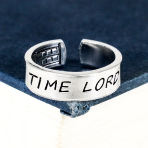 Time Lord Ring - TARDIS