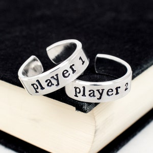 Player 1 & Player 2 Retro Controller Gamer Couple Ring Set