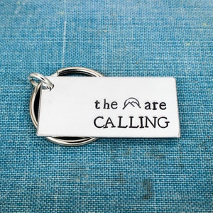 The Mountains Are Calling Keychain, Hiking, Outdoors, Travel, Handmade Keychain