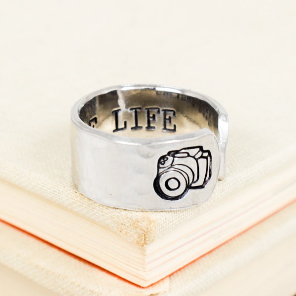 Capture Life Ring, Cadeau de photographie, Cadeau pour photographe, Bague en aluminium faite à la main