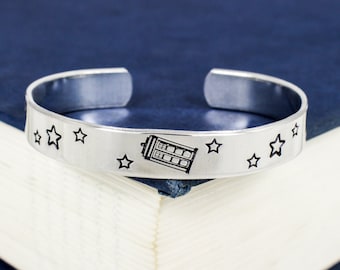 Tardis Bracelet, Fandom Jewelry, Nerdy Gift, Handmade Jewelry