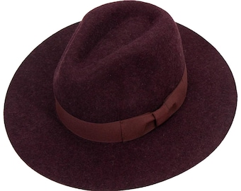 ARTISTIC DESIGNER 1940s\' BURGUNDY FELT \