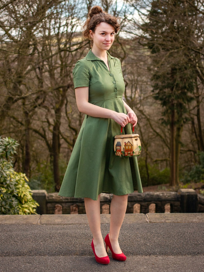 Cotton Forties Dress 1940s Style Authentic Vintage Replica Socialite Melody Shirtwaister Day Dress in Willow Green Retro WW2 Dress image 2