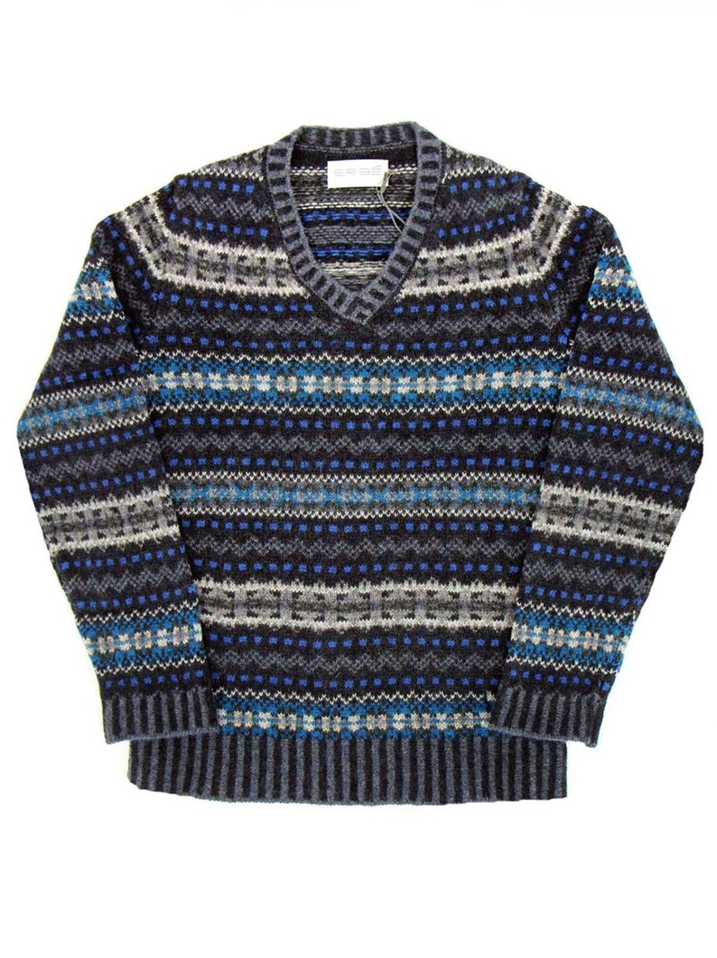 Men’s 1930s, 1940s, 1950s Knitwear | Sweaters, Jumpers, Cardigans     Fairisle Shetland Wool Edward 1940s Style Shetland Jersey - Arctic Storm  AT vintagedancer.com