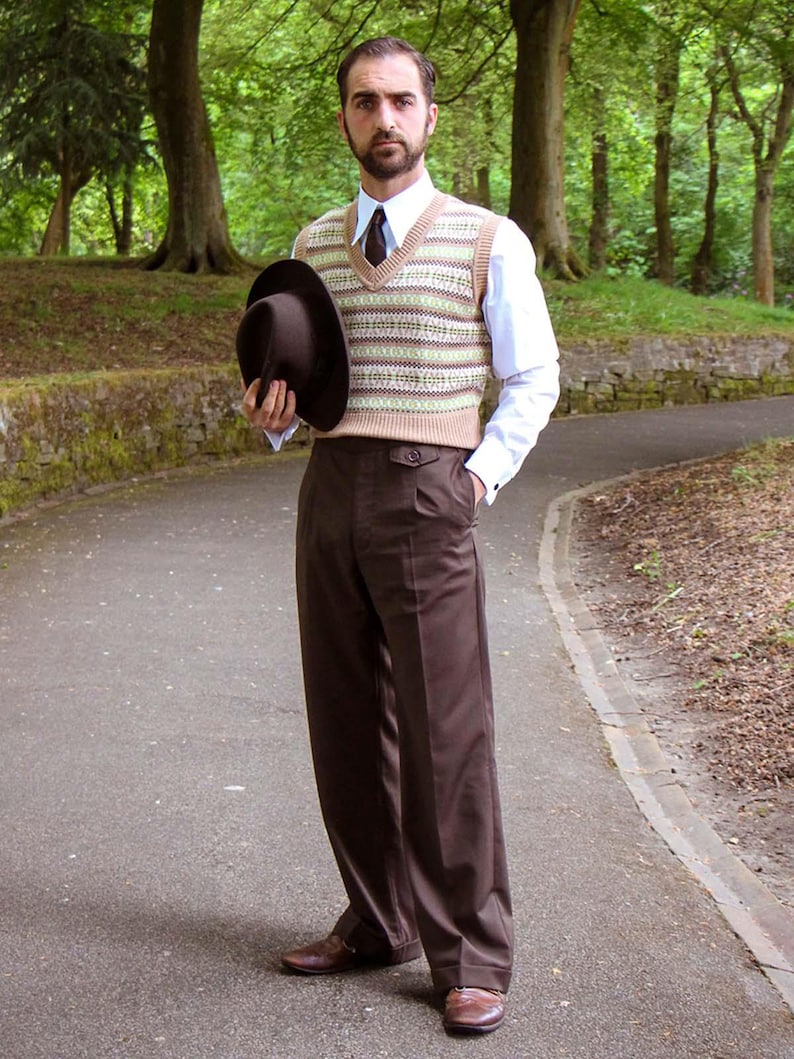 1930s Men’s Fashion Guide- What Did Men Wear?     Fishtail Back Trousers - Revival Vintage Authentic 1940s Replica Hugo