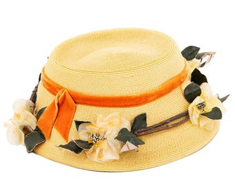 Chapeau femme | Chapeau de paille vintage beige naturel avec bordure en roses des années 1950