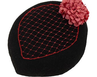 Chapeau goutte d'eau style vintage authentique en feutre noir des années 40 - Lilegance for Socialite