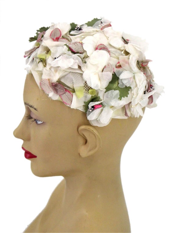 Summery Floral Curvette 1960s Vintage Hat - Sixti… - image 4