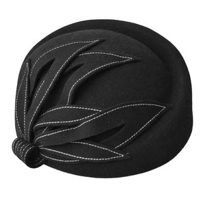 Vintage 40s Style Black Petal Trimmed Hat