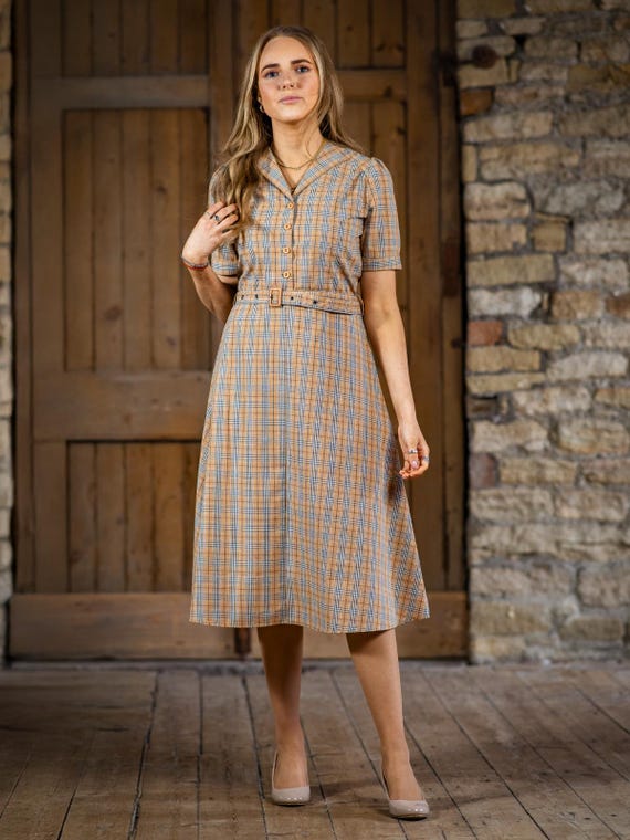 cotton dirndl dress Classic Blue Checkered S The Best Fit and Dirndl Styling Suggestion Category_Non-Essential Colour:Lt-Pink