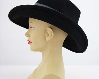 REFINED 1940s\' BLACK CORDE/FELT TILT HAT WITH FLAT CROWN, BACK CAP  & VEILING Black Wool Felt Tilt Hat - 1940s Vintage Style With  main image 3