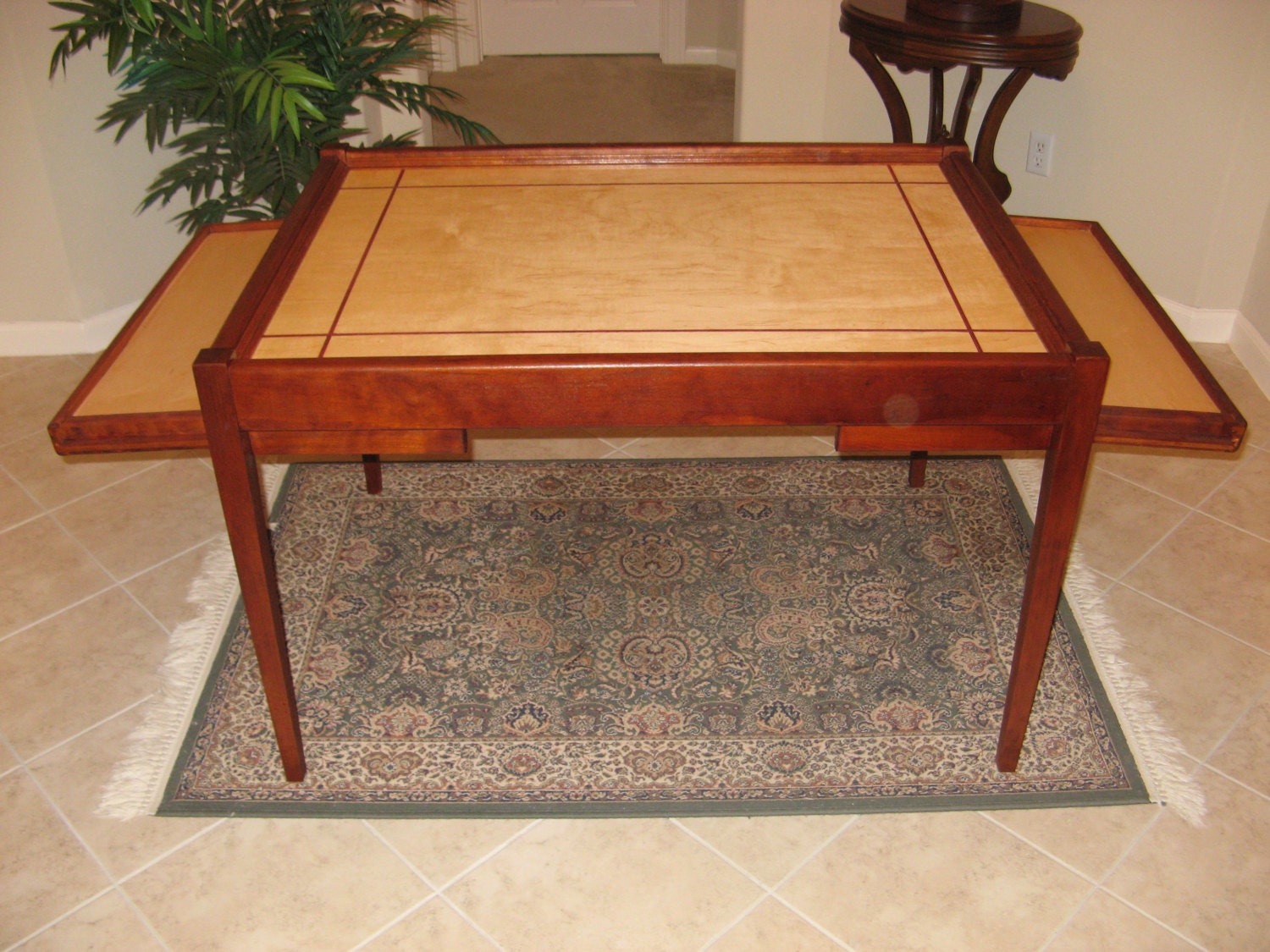 Jigsaw Puzzle Table With Additional Legroom Available in Walnut, Cherry and  Maple -  Sweden