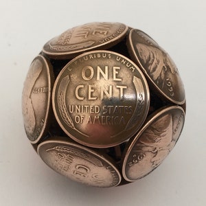 USA Wheat Cent . American Lincoln Copper Penny Coin Ball .