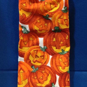 Halloween / Harvest Hanging Hand Towel 'Jack-O-Lanterns' with Orange Crocheted Top 22287 image 3