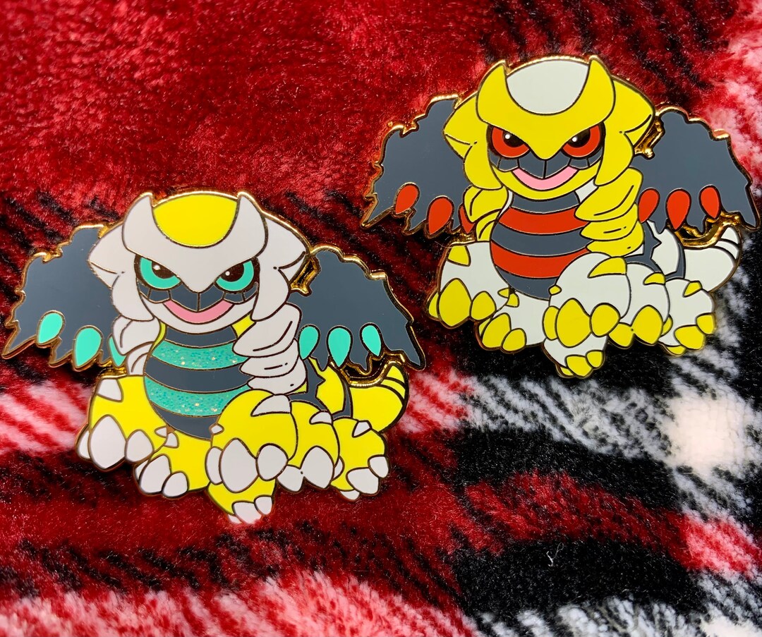 Pokemon Giratina Origin Forme Enamel Pin Glitter Shiny -  Denmark