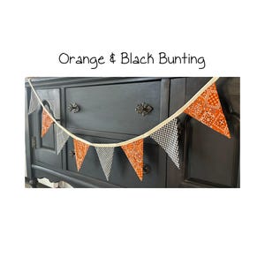 Orange & Black Bunting, Fabric Bunting, Halloween Bunting, Gingham Fabric Garland, Orange Bandana Garland, Halloween Decor, Halloween Party