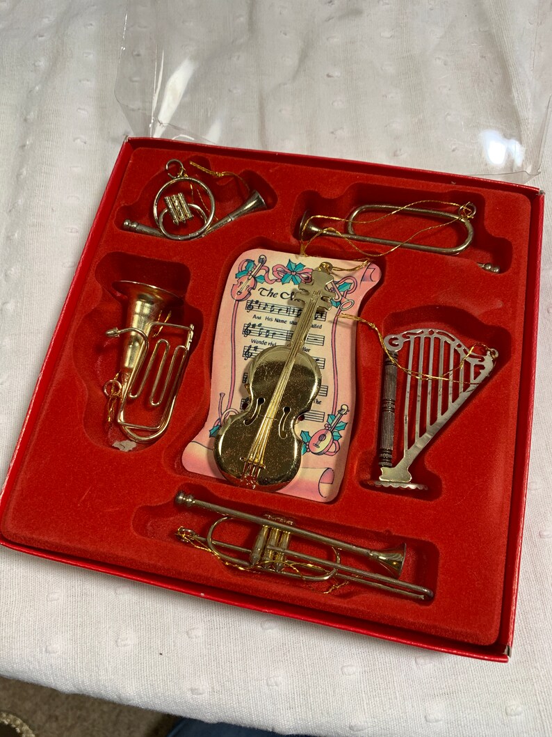 6 pc vintage gold tone metal musical instrument Christmas tree ornament set FREE SHIPPING