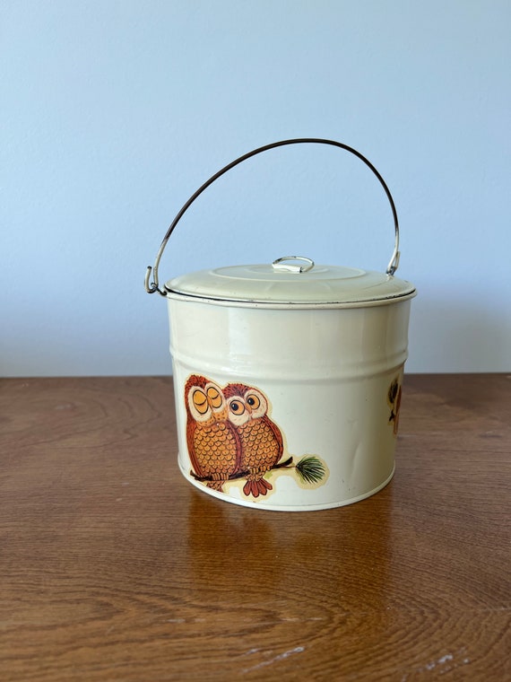 Vintage midcentury metal owl lunch pail Gem