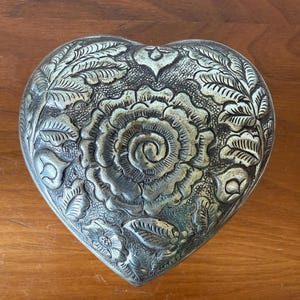 vintage heart shaped box silver plate jewelry gift or trinket box
