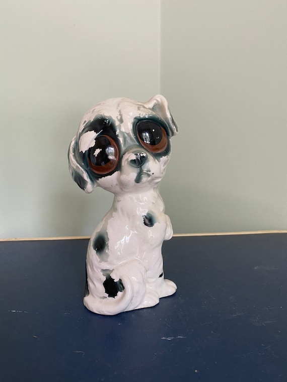ビンテージEnesco製 Big eye Dog 置物 陶器 犬 フィギュリン Vintage Big Eye Puppy Dog Figurine Kitsch Ceramic Big Eye