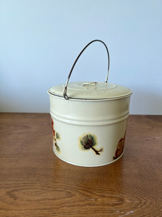 Vintage midcentury metal owl lunch pail Gem