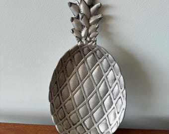 Large aluminum pineapple tray dish platter or catch all