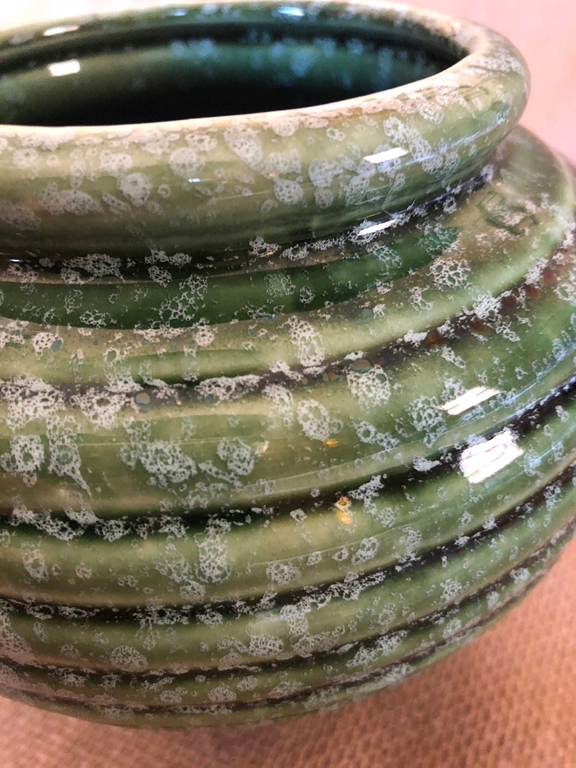 Vintage Green Ribbed Hull Urn Vase Etsy