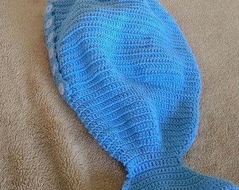 Blue preemie handmade crochet cocoon, snuggle with bonnet , keep warm  babies, reborn doll, ideal for photo prop, sell on Etsy by Michele