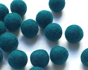 Felt Balls x20. 2.5cm Teal Green Felt Balls.  25mm. Wool. Felt Balls Supplier.  Wholesale. Soft Pink. Pastel Pink. Wedding Decor.