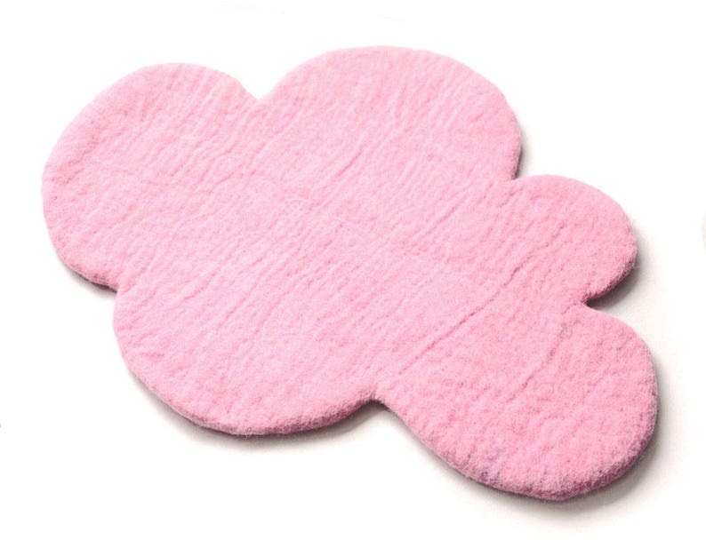 Felt CLOUD RUG LARGE, Felt Rug, Soft Pink Nursery Rug, Felted Rug, Kids Room Rug, Children decor, Wool Rug, Playmat image 2