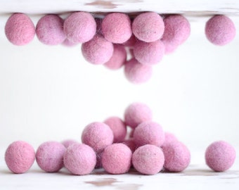 Felt Balls x20. 2cm Pale Pink Felt Balls. Wool. Felt Balls Supplier. Wholesale. Soft Pink. Pastel Pink Felted Balls.