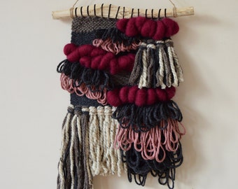 Gewebter Wandbehang, rosa Wandbehang, zeitgenössisches Weben, Boho-Wandbehang, Kinderzimmerdekor, gewebter Wandteppich, Faserkunst, Textilkunst