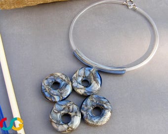 Murano glass necklace-Minimalistic glass necklace-lampwork glass necklace-collar de cristal-Collier en verre-exclusive design by CSG