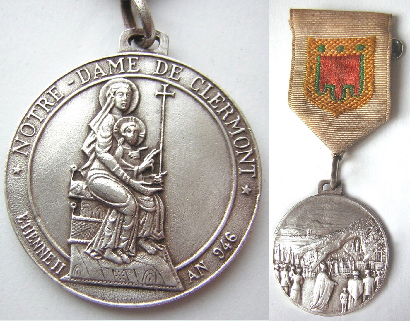 Notre Dame de Clermont, Evêque Etienne Ii - 3 cm Grande Médaille Religieuse Ancienne.