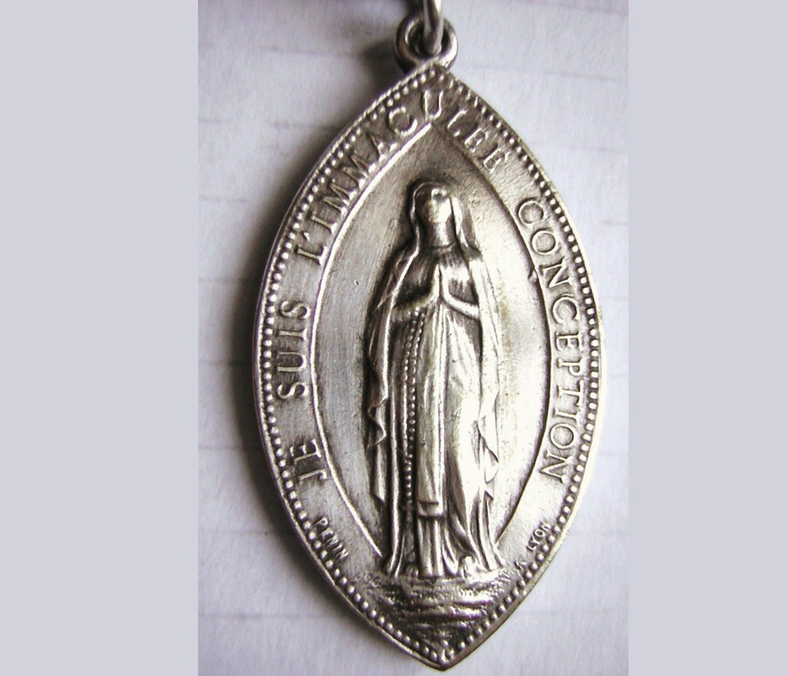 Grande Vierge Marie Notre Dame de Lourdes Médaille Etsy Grande Vierge Marie Notre Dame de Lourdes Médaille Etsy