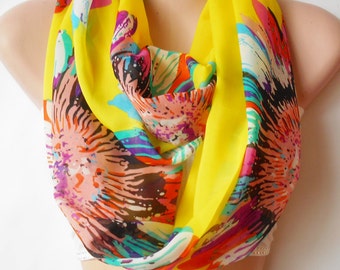 Sunflower Chiffon Infinity Scarf: Boho Fashion Hijab