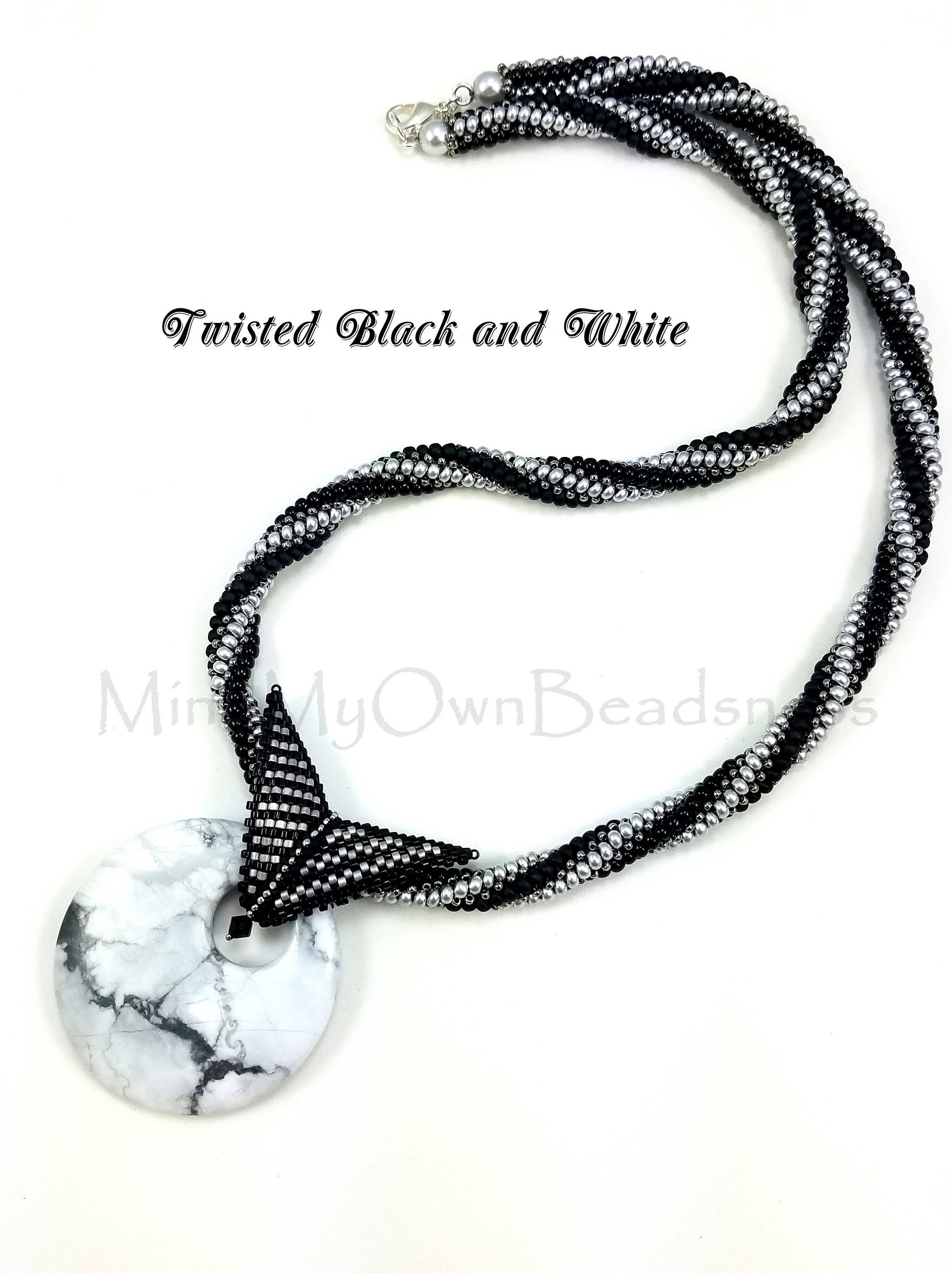 PDF Beading Pattern Twisted Black and White Herringbone - Etsy Canada