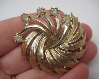 Vintage jaren 1950 Goldtone Swirl bloemenbroche