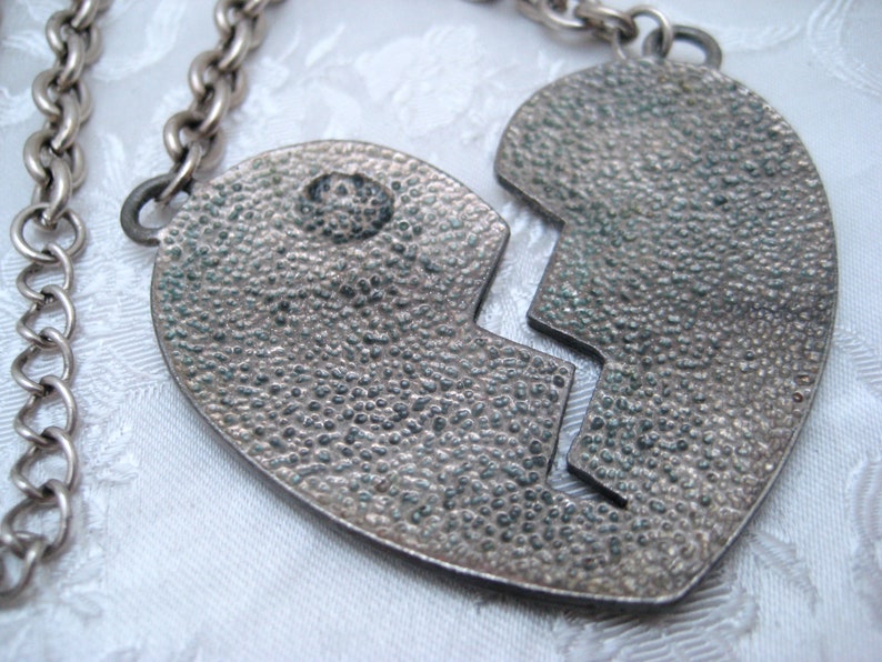 Cute Pirate Broken Heart Necklace Silvertone Pewter Colour Metal Steampunk