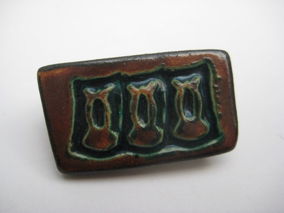 Vintage Abstract Folk Art Studio Pottery Brooch 1… - image 1