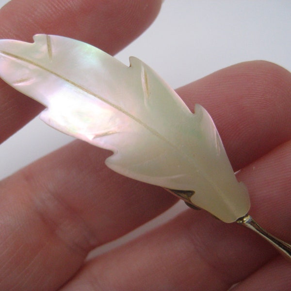 Vintage 1950s Mother of Pearl Leaf Brooch