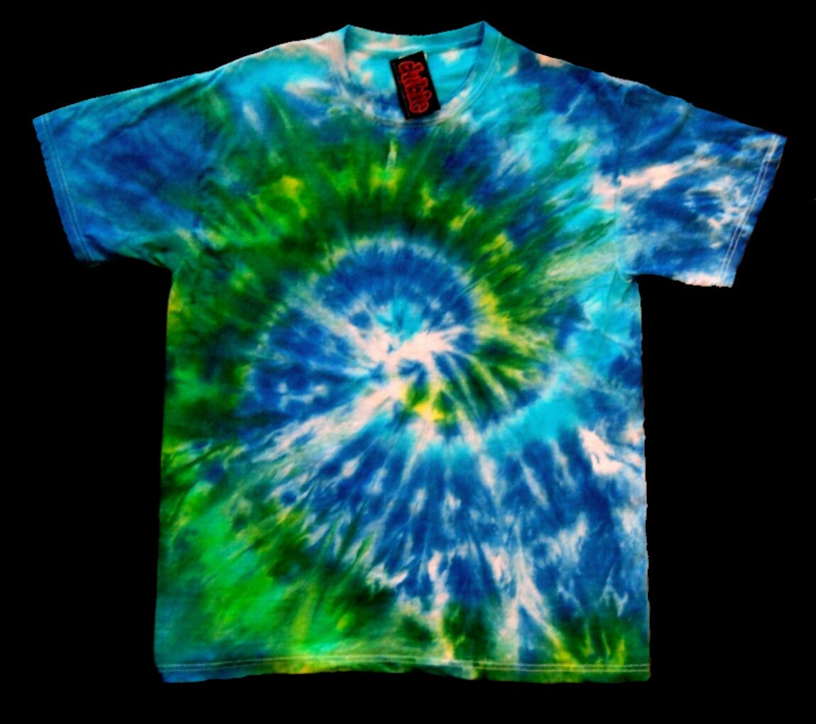 Green \u0026 Blue Spiral Tie Dye Shirt 
