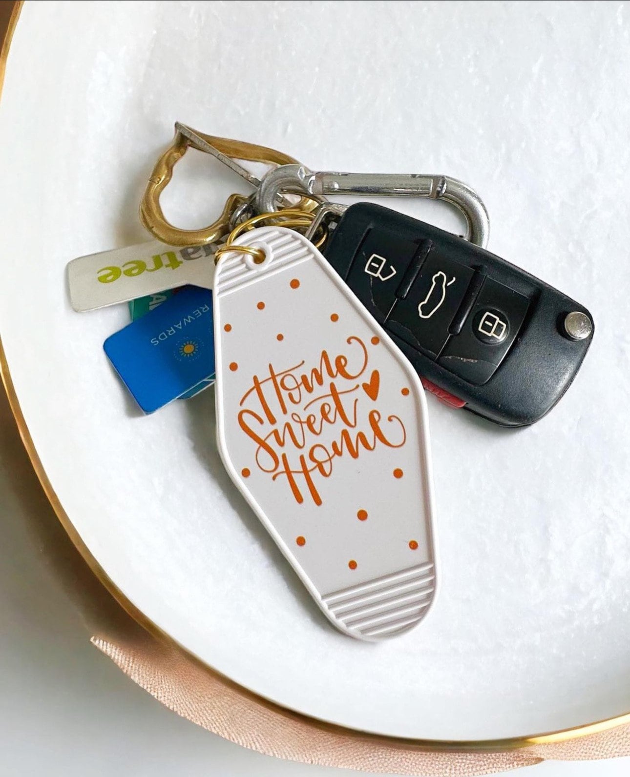 Home Sweet Home Motel Key Tag – Retro Keychain for New Homeowners ...