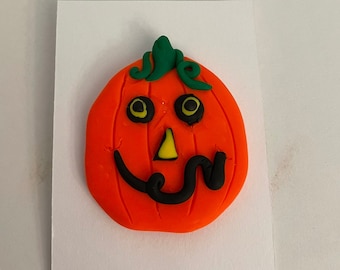 Pumpkin Pin,  Halloween pumpkin Brooch, Jack O Lantern Pin, Halloween Art pin Gift, Halloween Jewelry, Orange Pumpkin Art Pin, Teacher gift