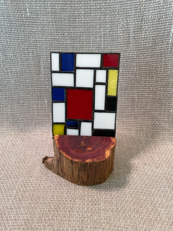 Cedar display stand for art, Stained glass display stand, Fused glass stand, Log art stand, Flat canvas art display, Art display, Sign stand