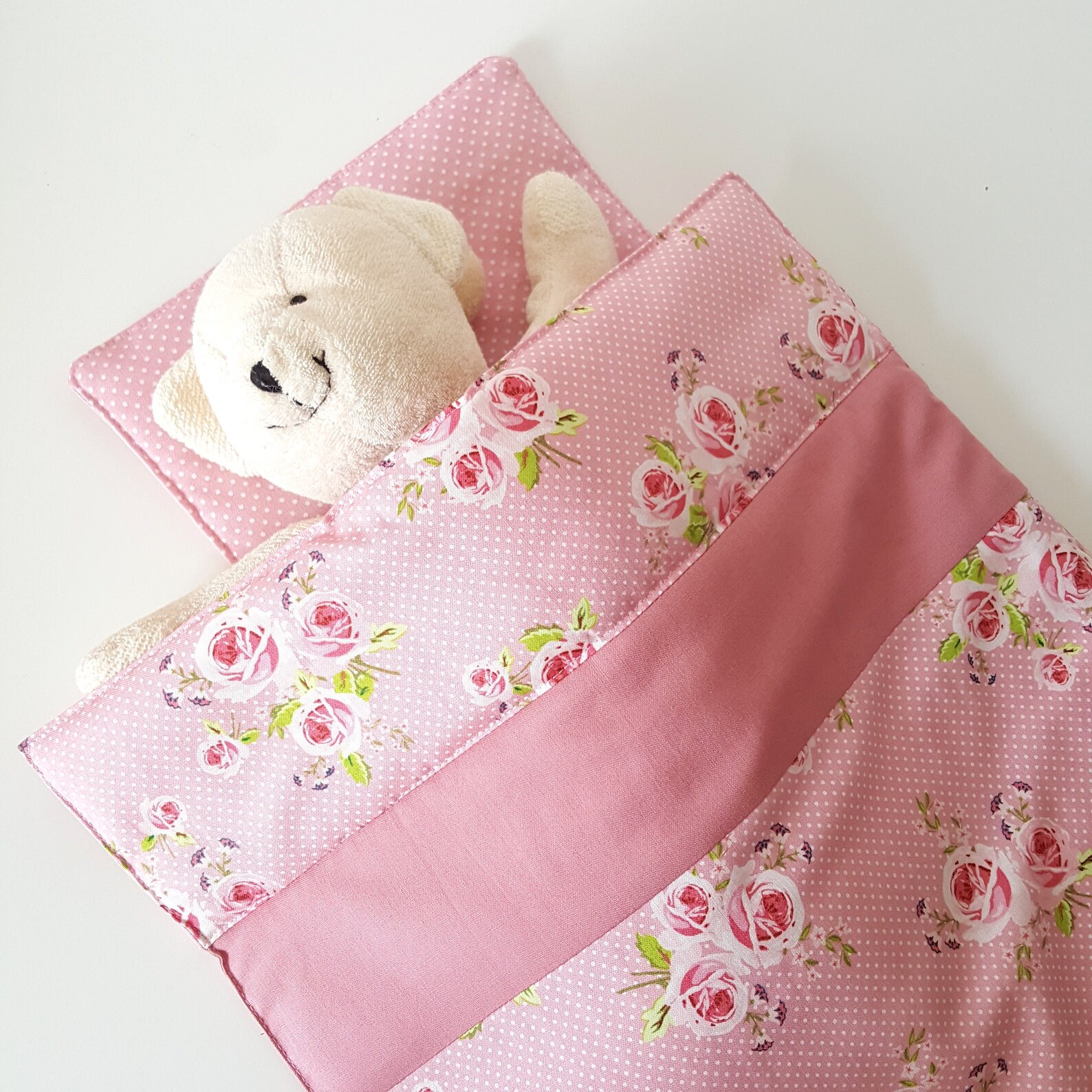 Dolls blanket and pillow for dolls pram with pink roses en Etsy
