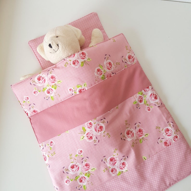 Dolls blanket and pillow for dolls pram with pink roses en Etsy