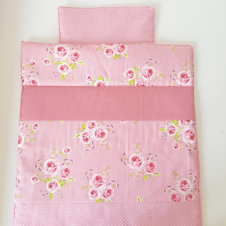 Dolls blanket and pillow for dolls pram with pink roses en Etsy