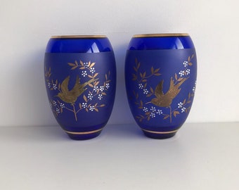 19世紀中国製 伊万里焼 蓋付き花瓶：コバルトブルーと赤錆色の花模様