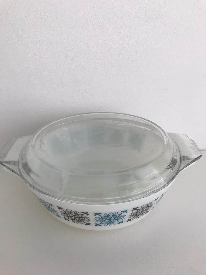 Vintage Pyrex Bowl, Chelsea 3 Pint Casserole Dish, Large Lidded ...